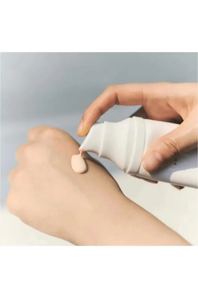 Madagascar Centella Tone Brightening Tone-up Sunscreen - Ton Eşitleyici Güneş Koruyucu 50ml