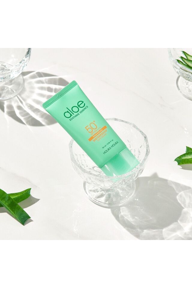 Aloe Soothing Essence Waterproof Sun Cream Spf50 - Aloe Yatıştırıcı Özlü Güneş Kremi 70ml