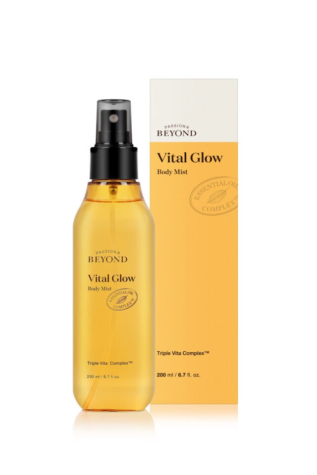 Vital Glow Body Mist Vitamin C E B12 Aydınlatıcı Işıltı Veren Vücut Spreyi 200 ml